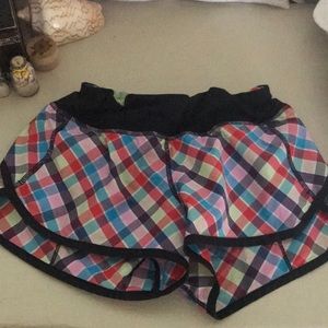 Checkered pattern Size 2 Lululemon shorts